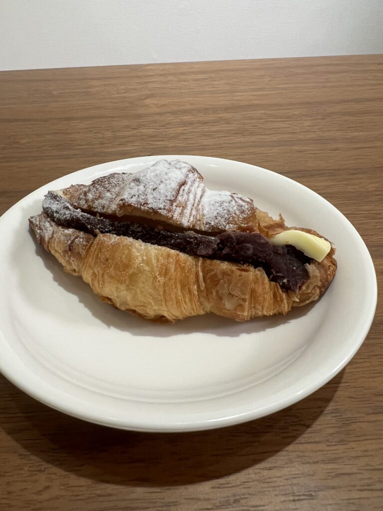 ブーランジェリーホンダの天然酵母クロワッサンあんバター